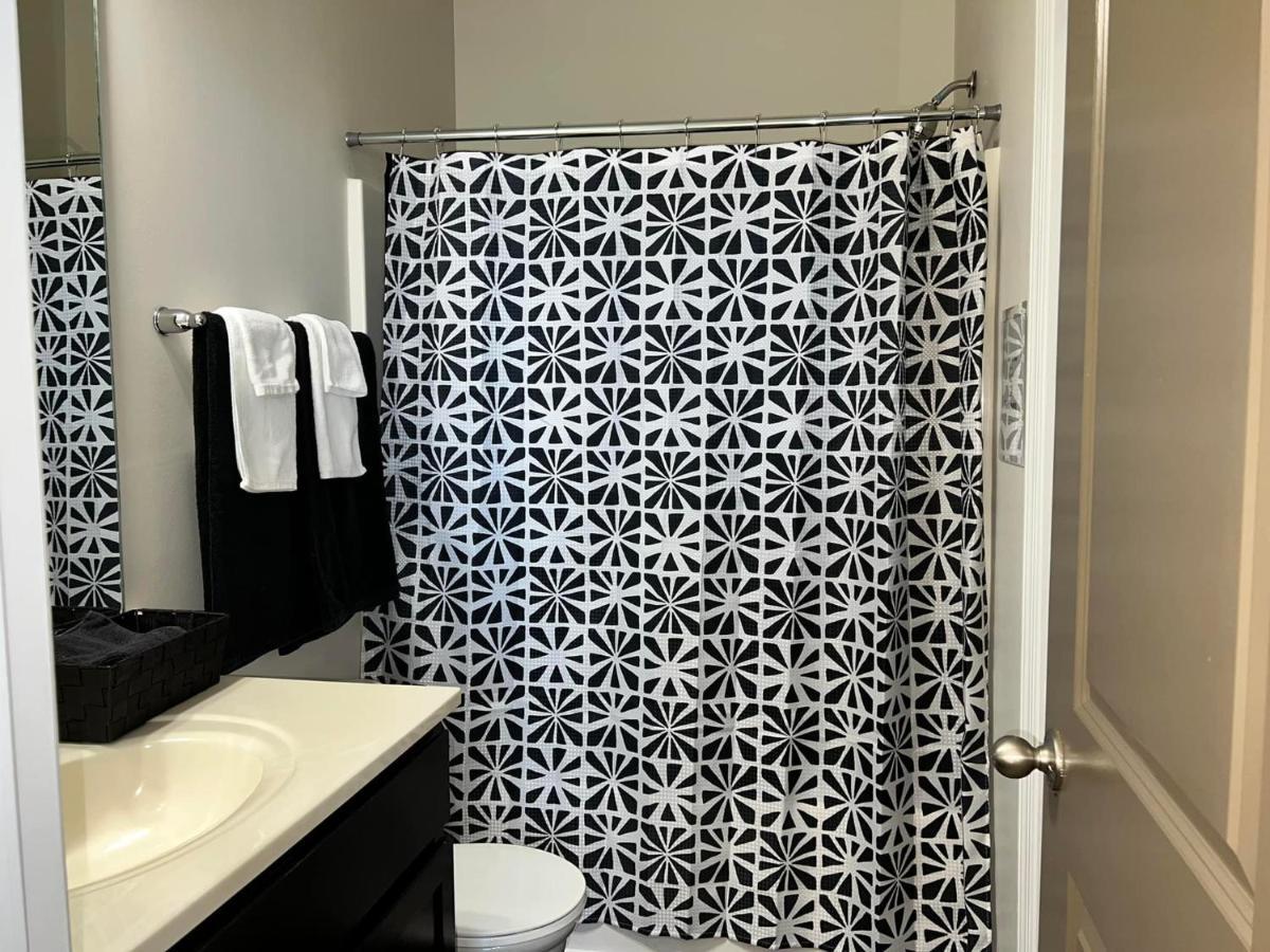 Serene **Uptown** 2Br/2Ba Apartment シャーロット エクステリア 写真